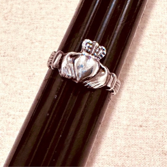 Vintage Jewelry - Vintage | Ring | Claddagh Silver Ring | Irish Lore | Boho | Folklore